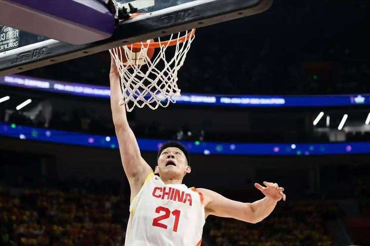 韩旭:在国庆回顾我的篮球之路 那份为祖国而战的信念尤为强烈