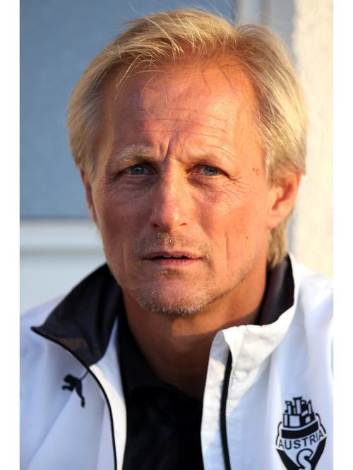 约恩-安德森：作为升班马能提前完成保级，我们还是比较满意的