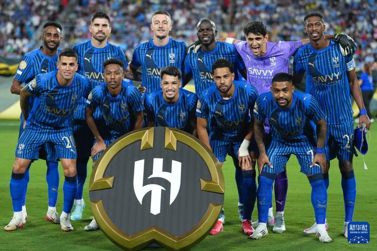 萨维尼奥：很高兴能和世界最佳俱乐部曼城续约，希望赢得更多奖杯