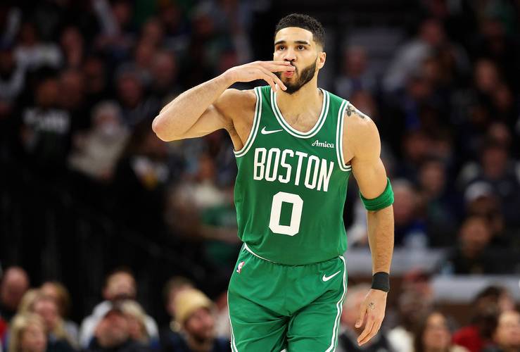 媒体人：塔图姆预计三月复出 说明绿军可能不会摆烂&要冲击季后赛