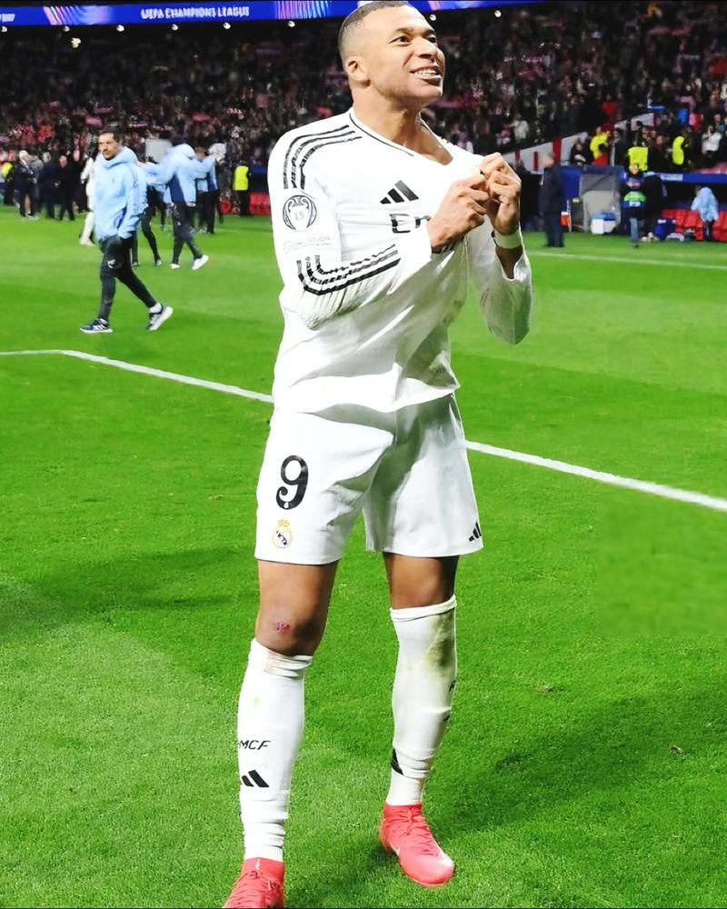 轻微受伤⚽记者：姆巴佩、马斯坦托诺仍会前往国家队报到