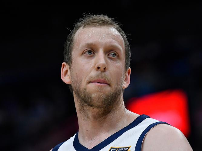 森林狼官方：英格尔斯遭遇左侧腹股沟拉伤 将在一周后接受复查