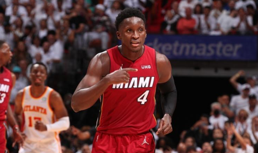 95加满！奥拉迪波半场10中7&7罚6中轰21分 另有5助2断正负值+4