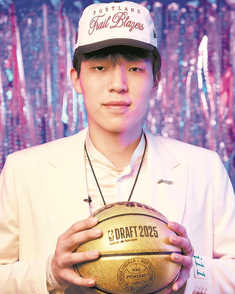 杨瀚森：转身上篮后我找到了自信心 那是我的招牌动作