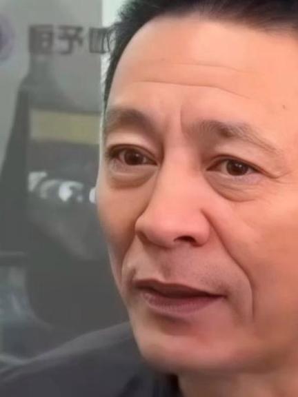 杨力维、杨舒予的父亲，前男足国青队球员杨飞鹏去世，享年59岁