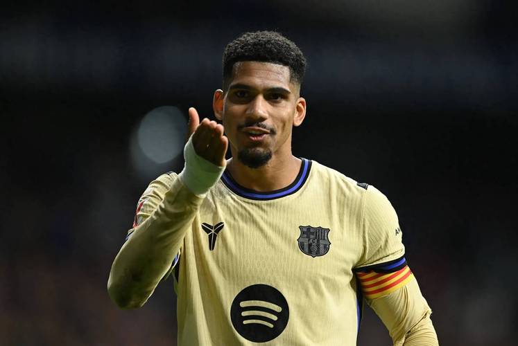 补时染红被罚下！弗里克：我不会提起上诉 阿劳霍说他能踢前锋