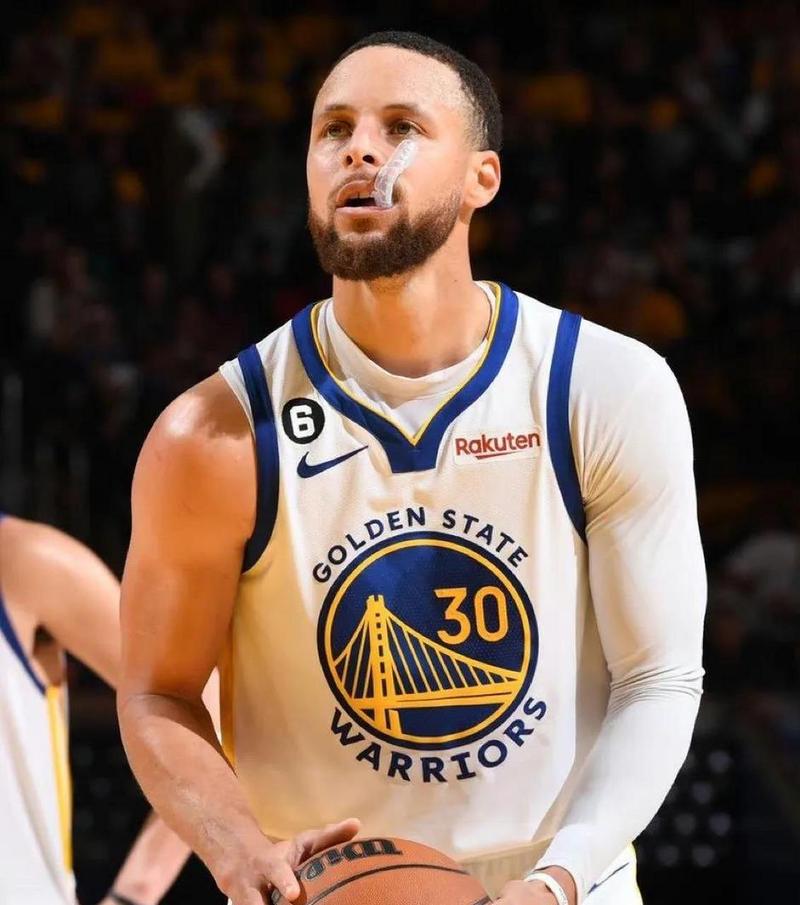 拉科布：总有一天要重建 我们都清楚库里退役之后找替代者很困难