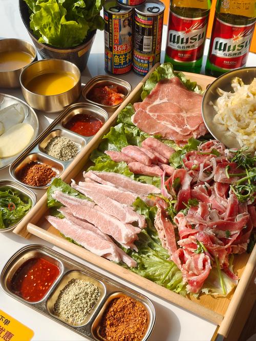 大快朵颐！勇士队聚餐吃烤肉 追梦&巴特勒&小佩顿在列