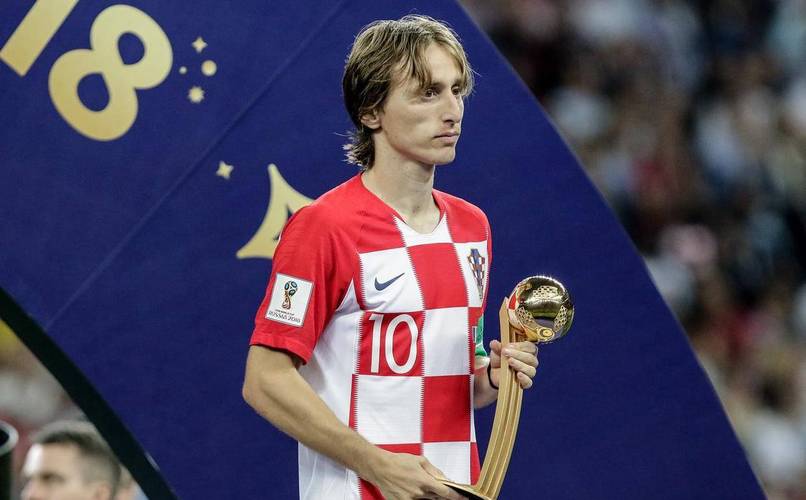 莫德里奇：让米兰重返欧冠是最低目标，我已赢得一切梦想随队夺冠