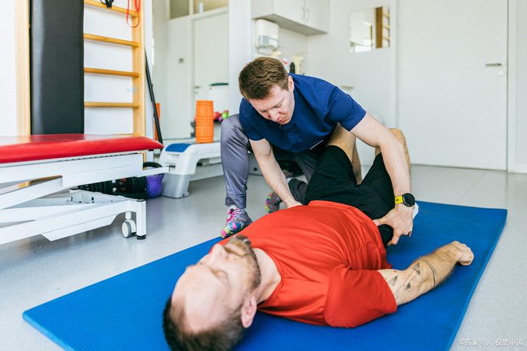 朝着复出迈进!厄德高社媒晒康复训练照片