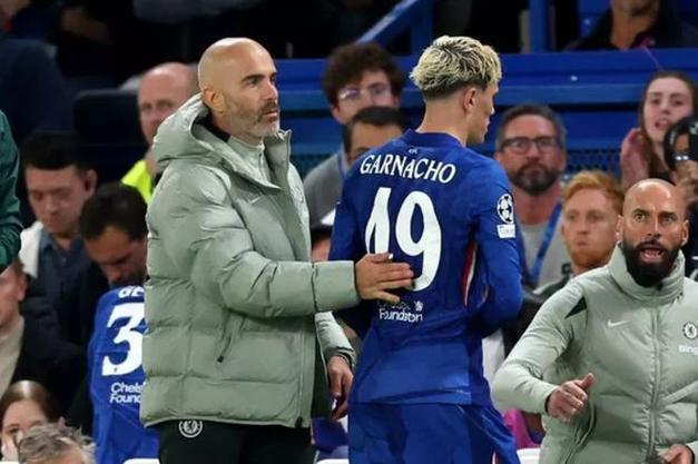 加纳乔:夏天和马雷斯卡聊完就知道得转会 我和恩佐是好朋友