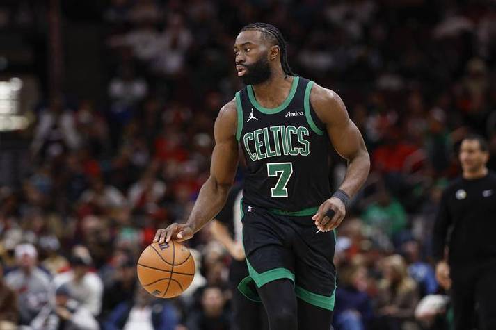 明天凯尔特人迎战骑士 杰伦-布朗伤病管理大概率出战