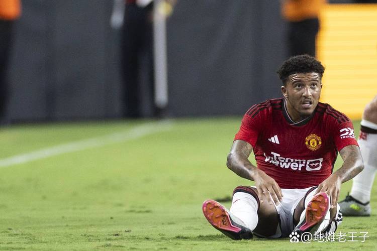 德转盘点“被诅咒的转会”:阿扎尔→皇马、桑乔→曼联在列