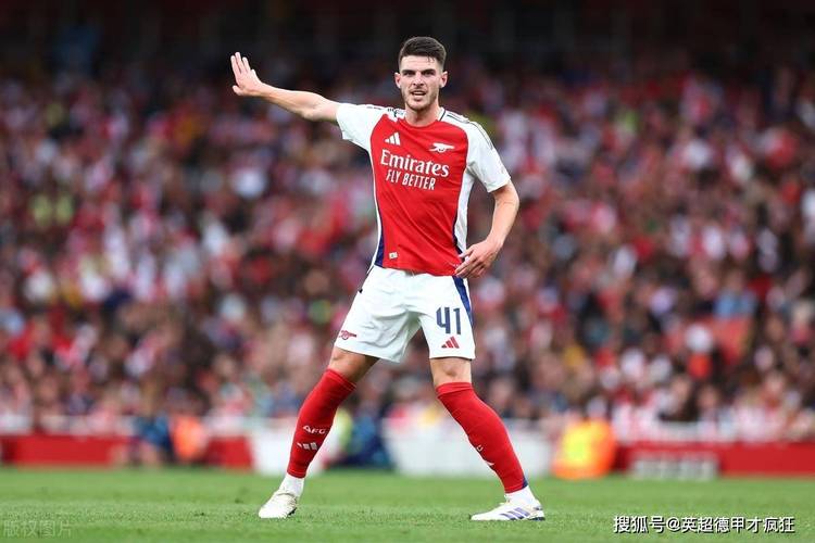阿森纳官方10月最佳球员候选：赖斯、萨卡、加布里埃尔、廷伯